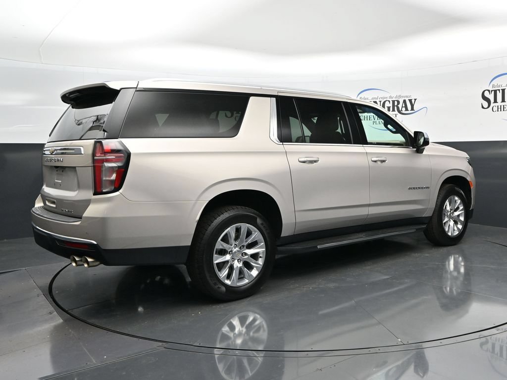 Used 2024 Chevrolet Suburban Premier RWD image 7