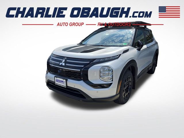 New 2025 Mitsubishi Outlander Trail Edition image 1