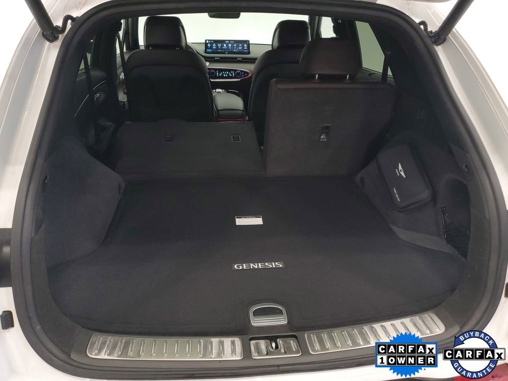 Used 2023 Genesis GV70 2.5T w/ Advanced Package image 24