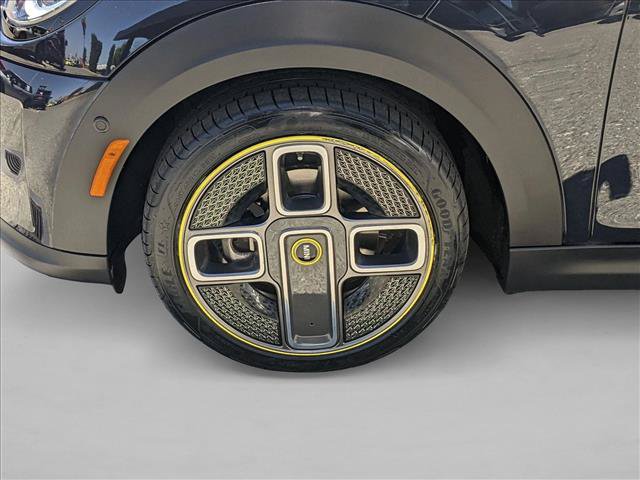 Used 2023 MINI Cooper SE FWD image 24