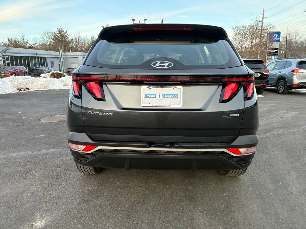 Used 2023 Hyundai Tucson SE image 6