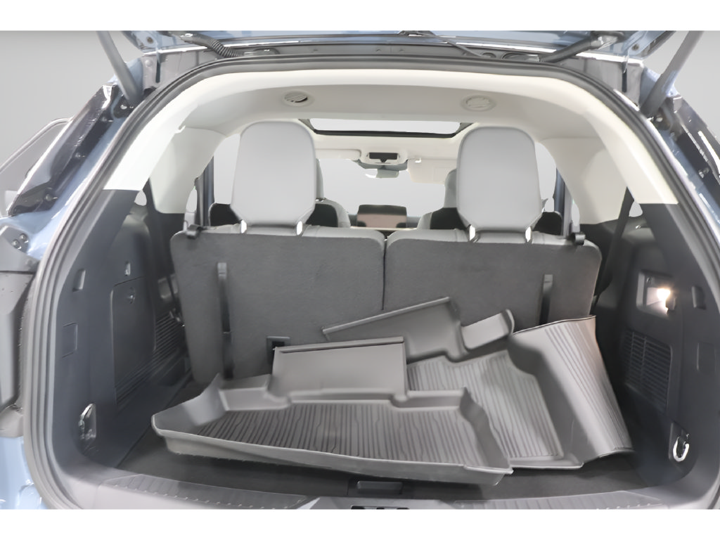 New 2026 Ford Explorer Active w/ Active Comfort Package AWD/4WD image 21