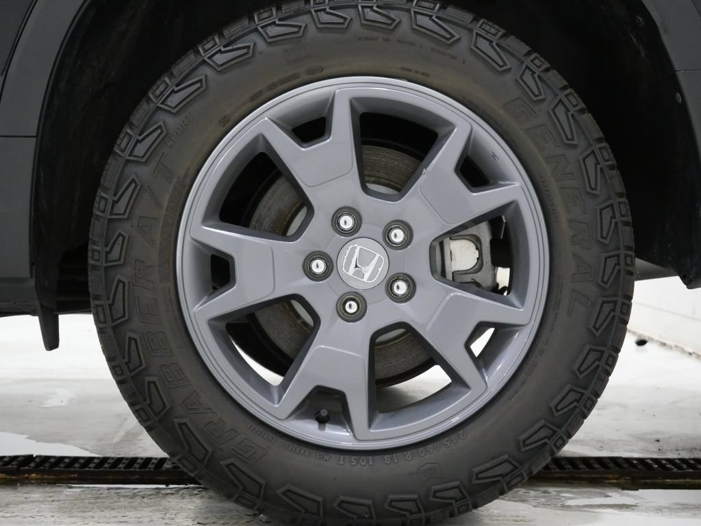 Used 2025 Honda Passport TrailSport image 10
