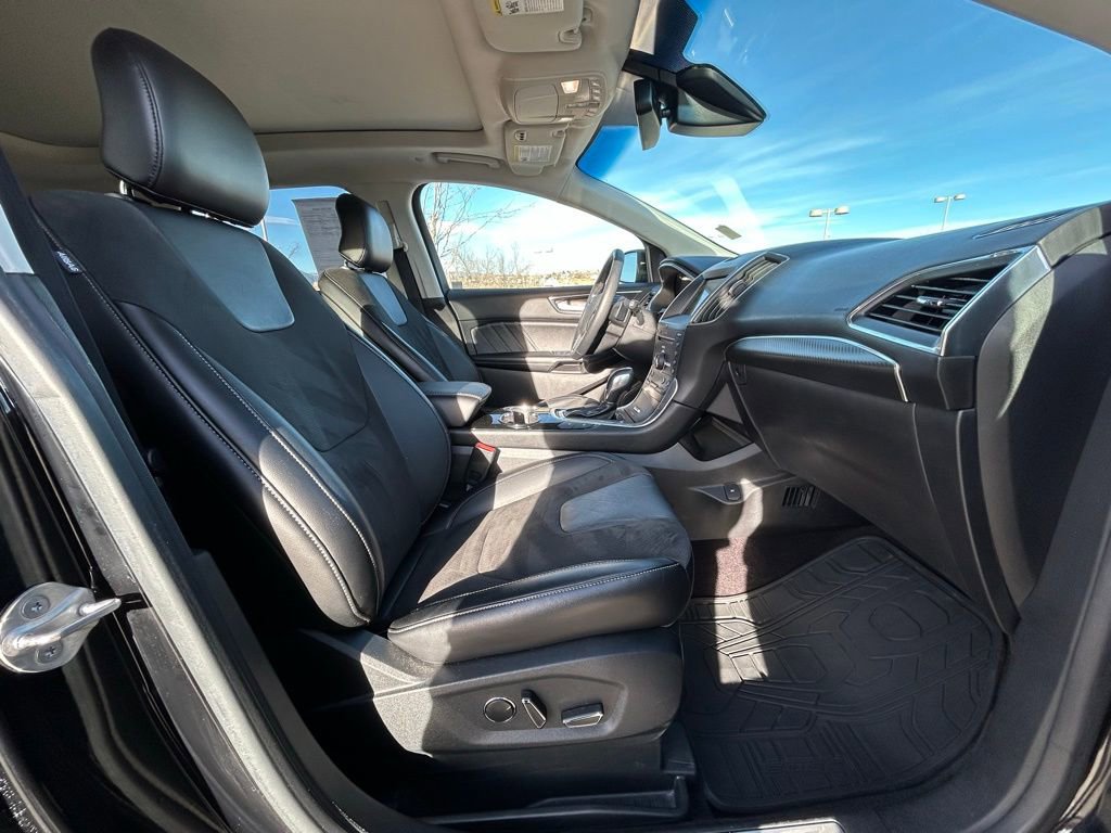 Used 2016 Ford Edge Sport w/ Equipment Group 401A image 34