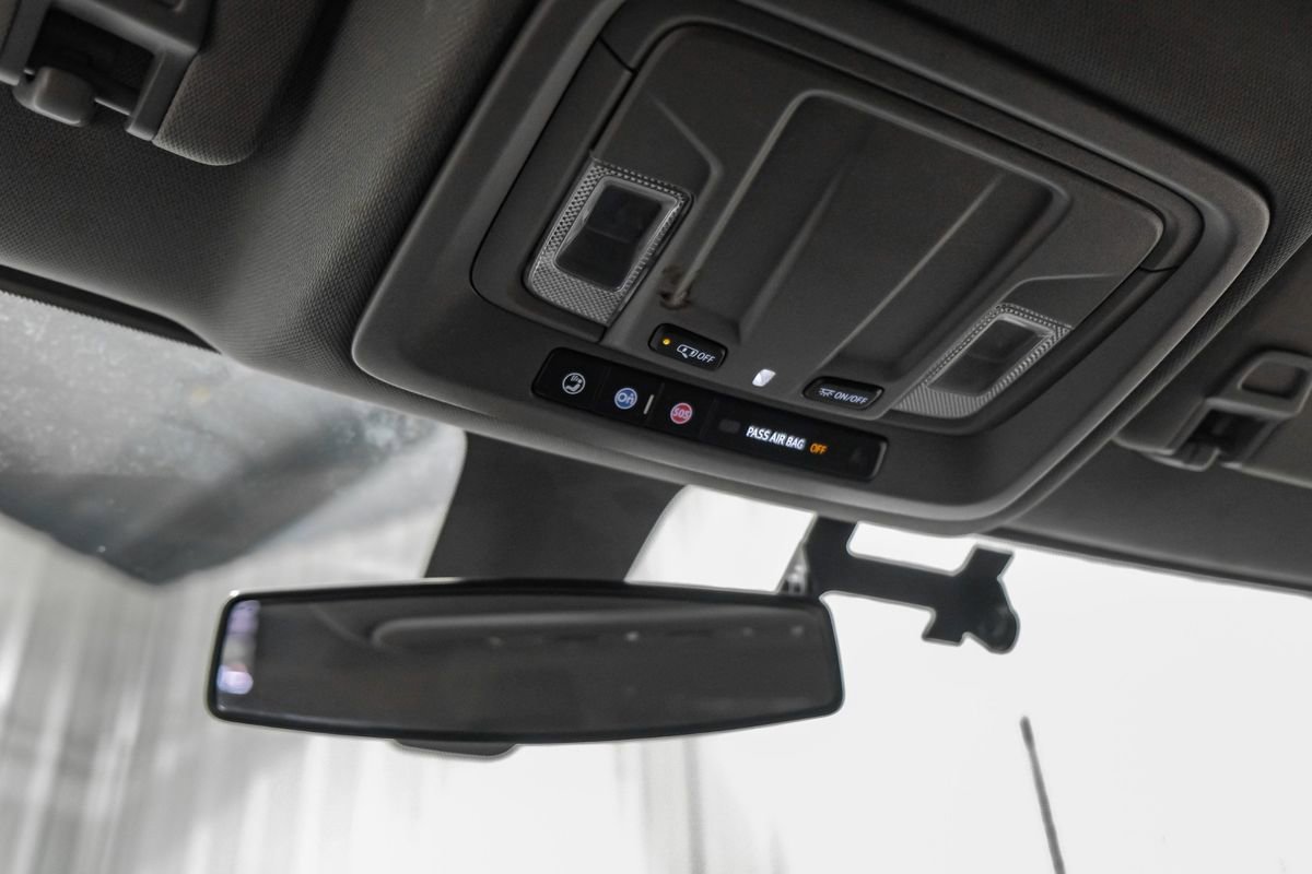 Used 2022 Chevrolet Silverado 2500 LT AWD/4WD image 26