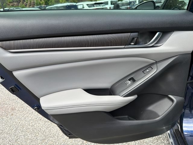 Used 2019 Honda Accord Touring image 22