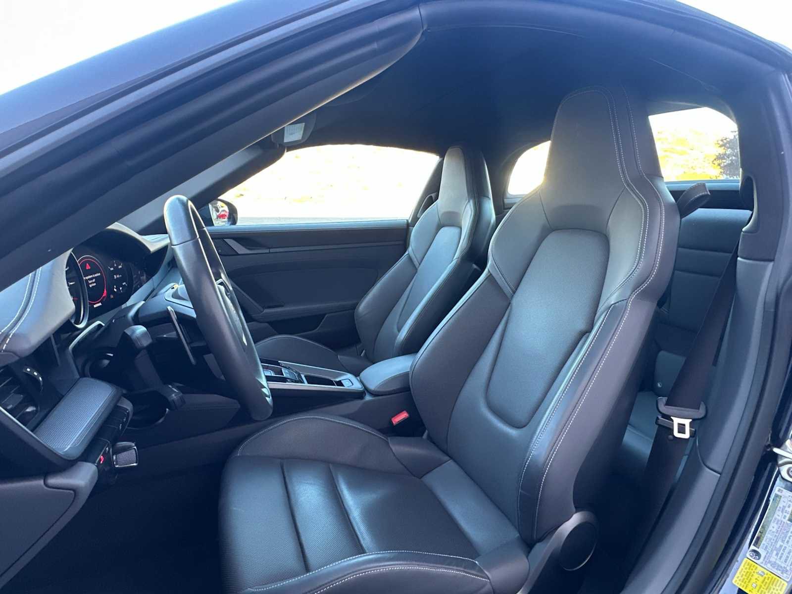 Certified 2022 Porsche 911 Targa 4S image 5