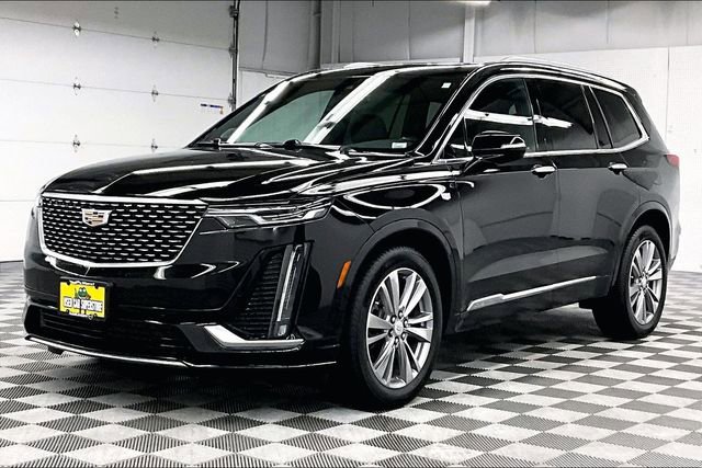 Used 2023 Cadillac XT6 Premium Luxury image 12