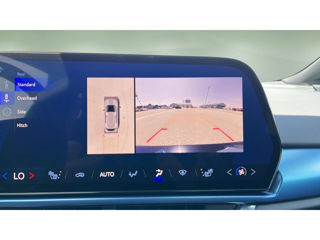 Certified 2025 Chevrolet Equinox EV LT w/ Convenience Package AWD/4WD image 19
