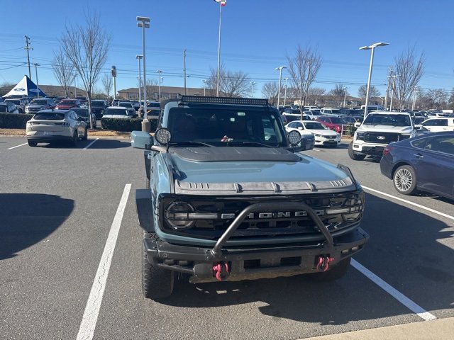 Used 2021 Ford Bronco Outer Banks image 9