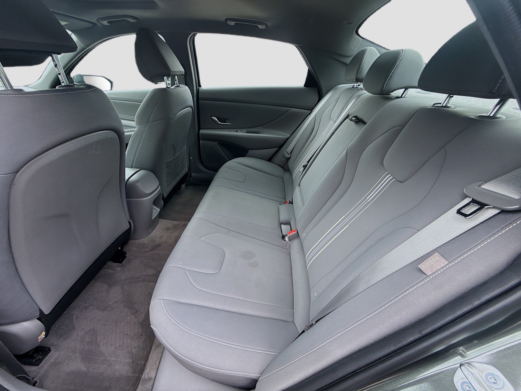 Used 2024 Hyundai Elantra SEL w/ Convenience Package FWD image 19