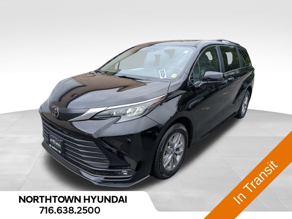 Used 2026 Toyota Sienna XLE