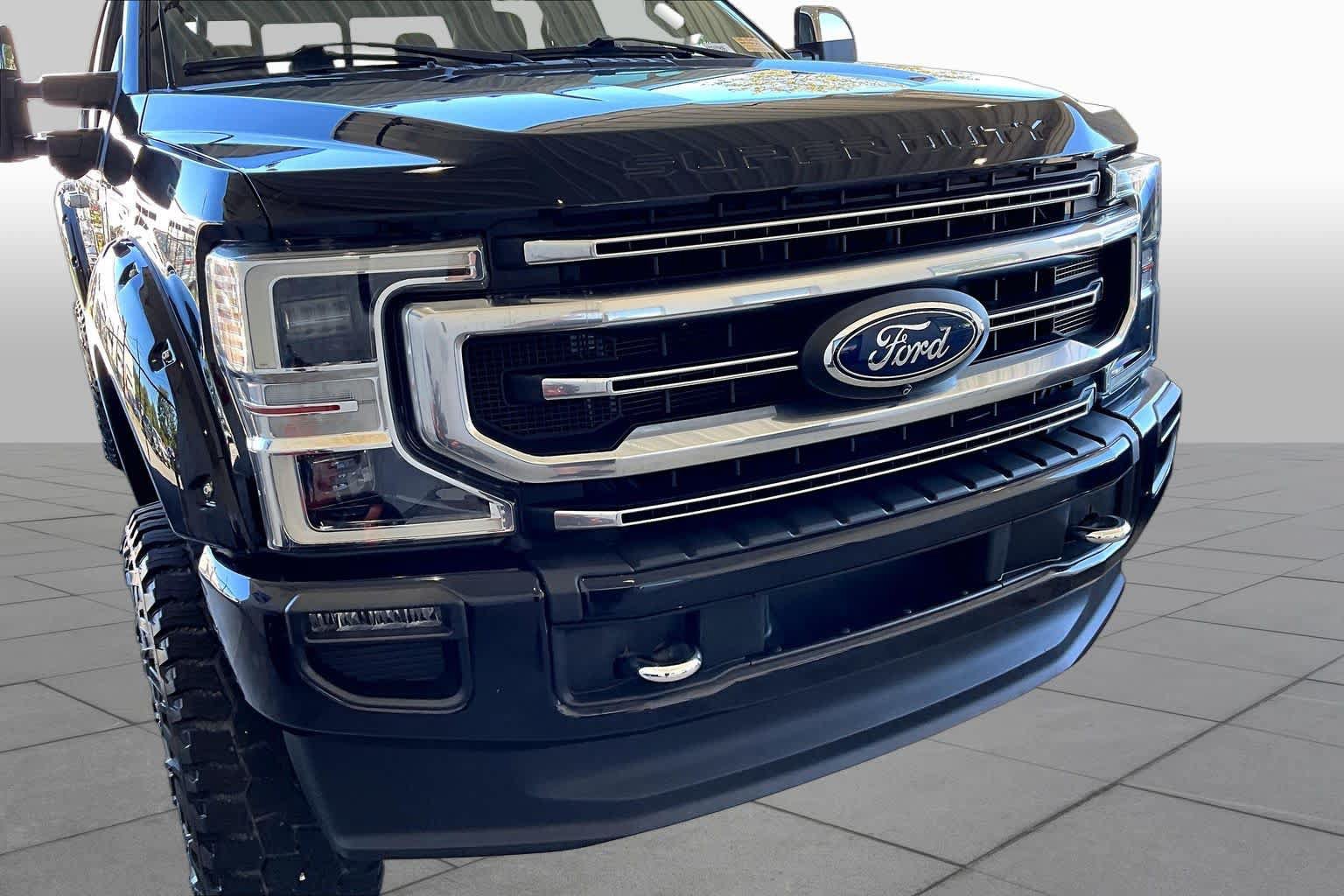 Used 2022 Ford F350 Platinum AWD/4WD image 30