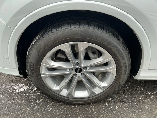 Used 2025 Audi Q7 3.0T Premium Plus w/ Premium Plus Package image 11