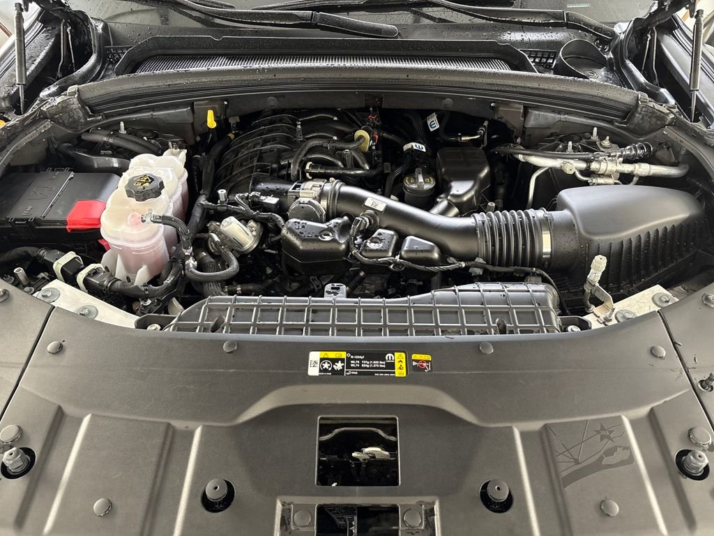 Used 2023 Jeep Grand Cherokee Altitude image 27