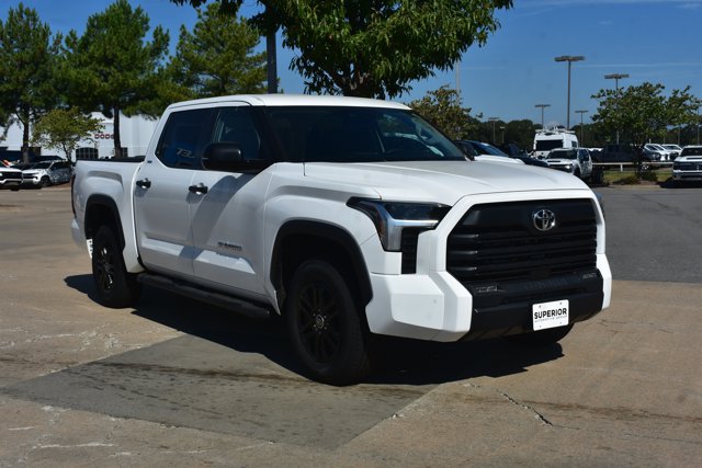 Used 2024 Toyota Tundra SR5 w/ SR5 Convenience Package AWD/4WD image 3