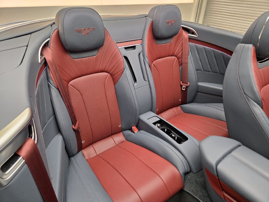Used 2024 Bentley Continental GT AWD/4WD image 19