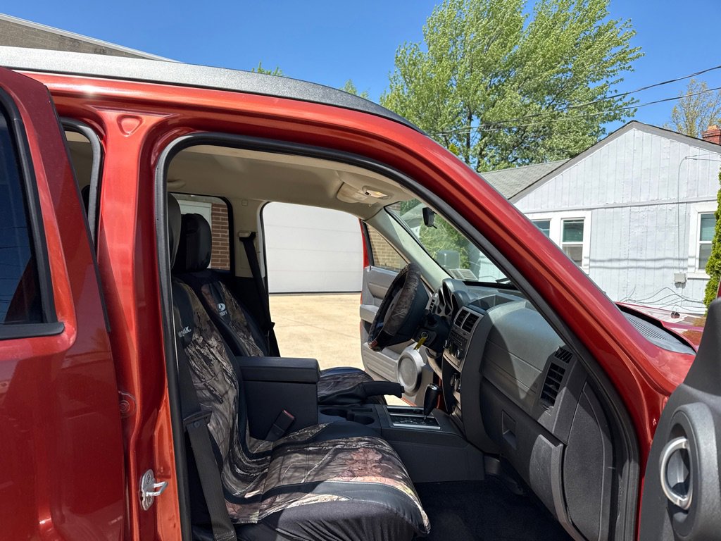 Used 2007 Dodge Nitro SXT AWD/4WD image 11