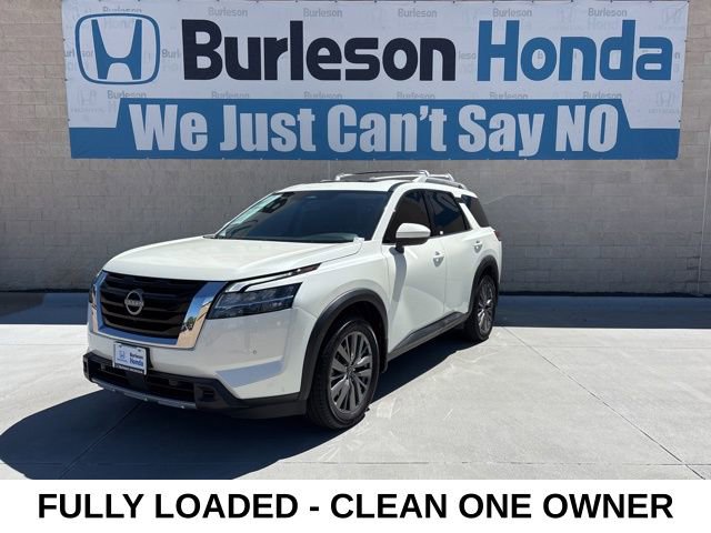 Used 2024 Nissan Pathfinder SL w/ SL Premium Package image 1