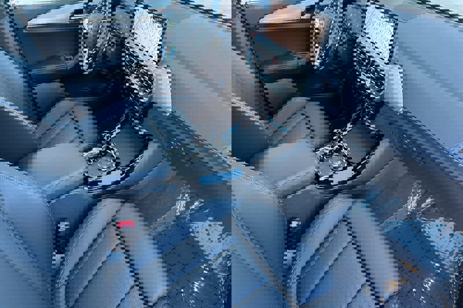 Used 2023 BMW X3 sDrive30i w/ Premium Package image 18