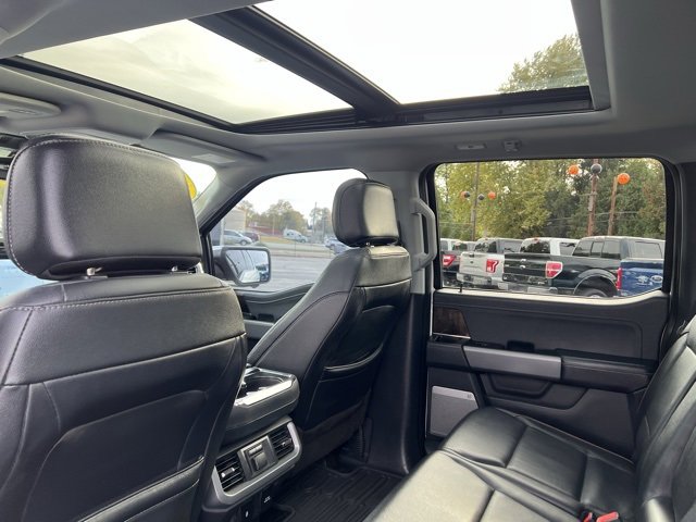 Used 2022 Ford F150 Lariat w/ Equipment Group 502A High image 38