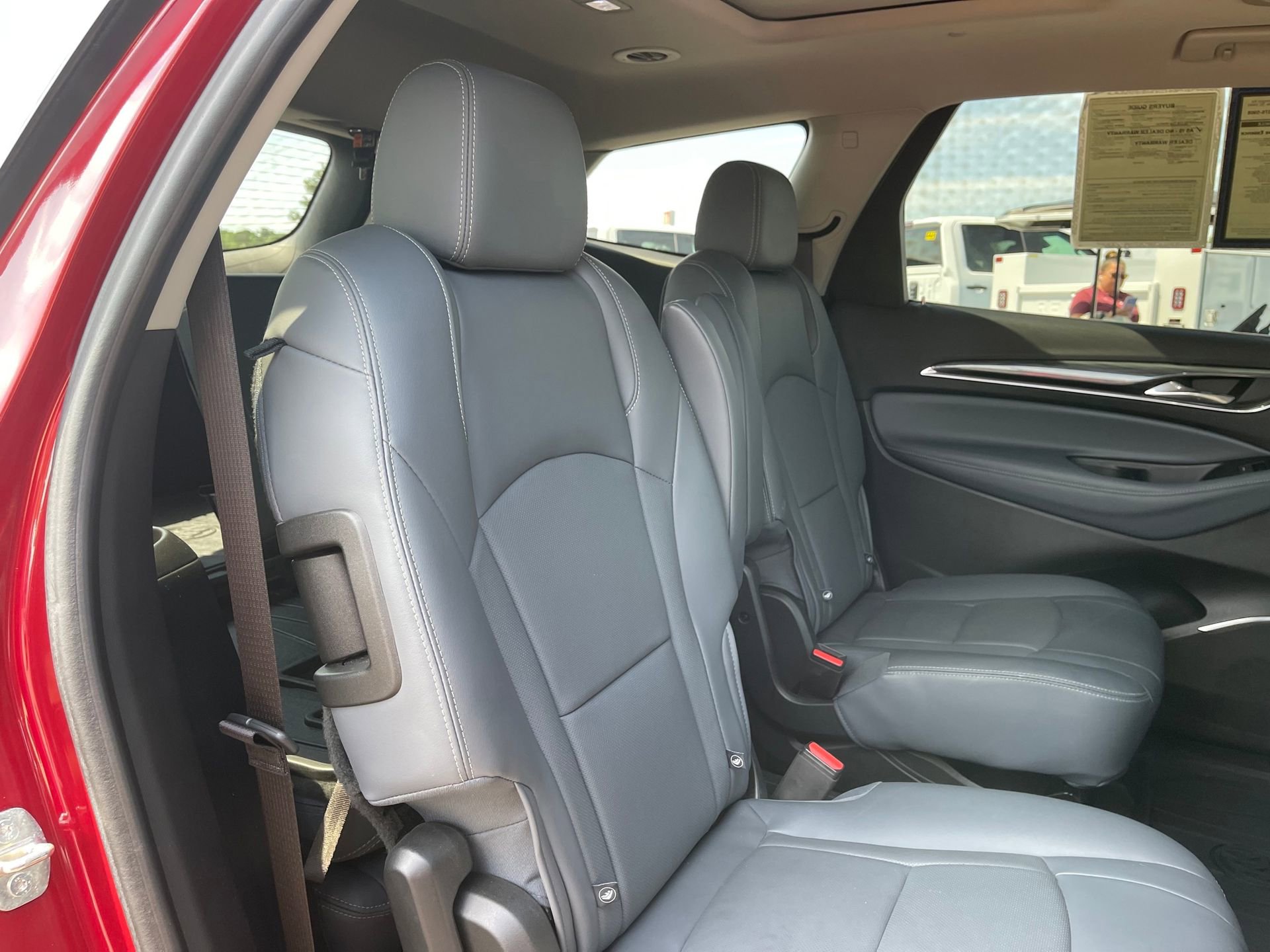 Used 2020 Buick Enclave Essence w/ Sound and Sites Package image 21