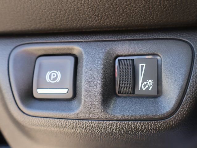 Certified 2023 GMC Acadia SLE w/ Driver Convenience Package AWD/4WD image 42