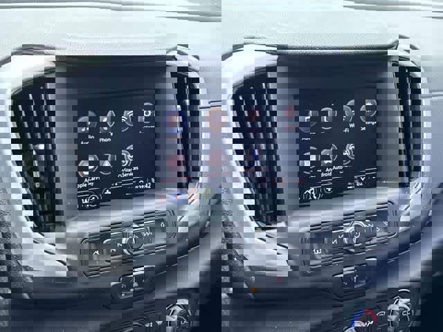 Used 2022 GMC Terrain SLE w/ Driver Convenience Package image 29