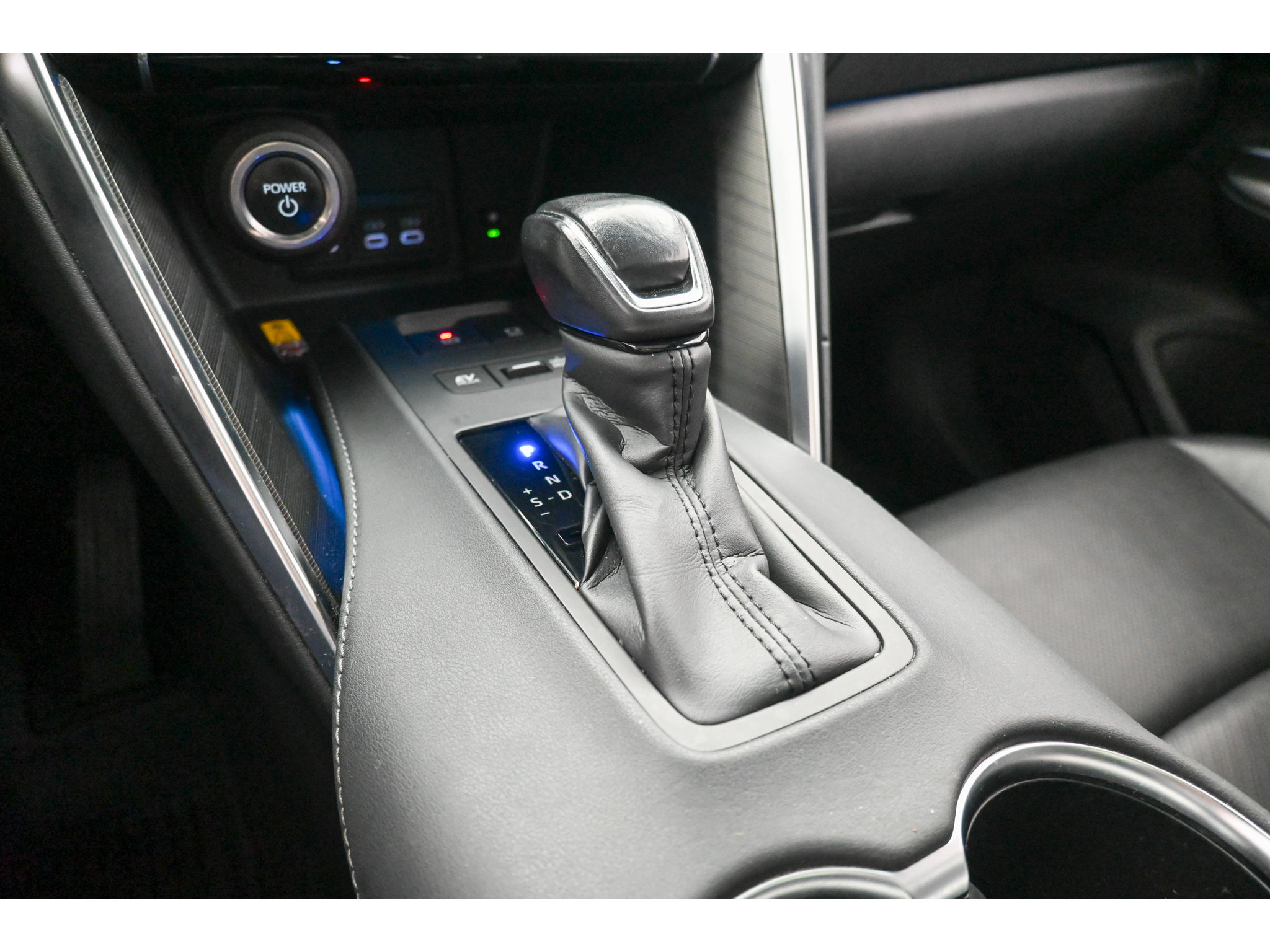 Used 2023 Toyota Venza Limited AWD/4WD image 17