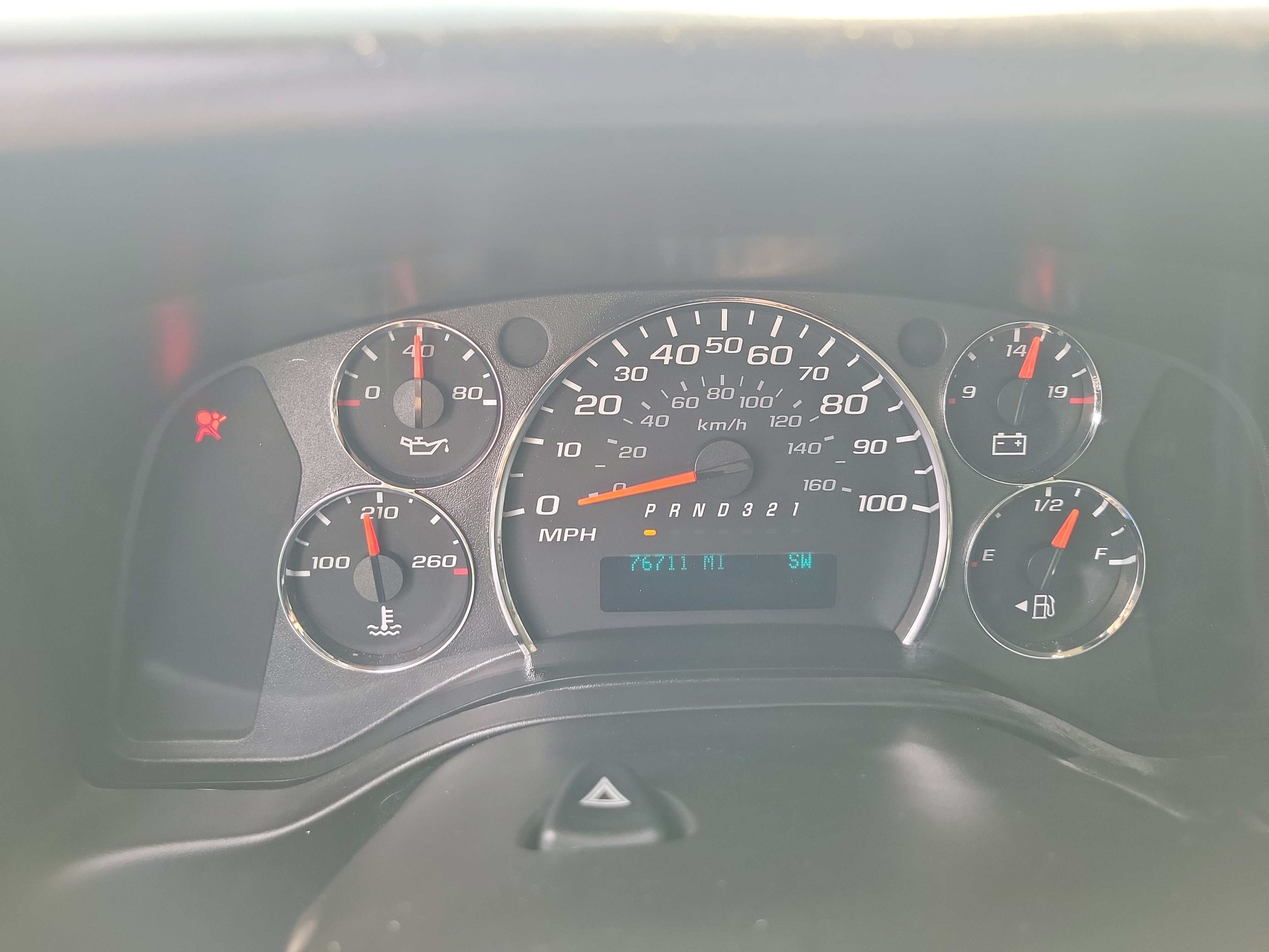 Used 2013 Chevrolet Express 1500 RWD image 21