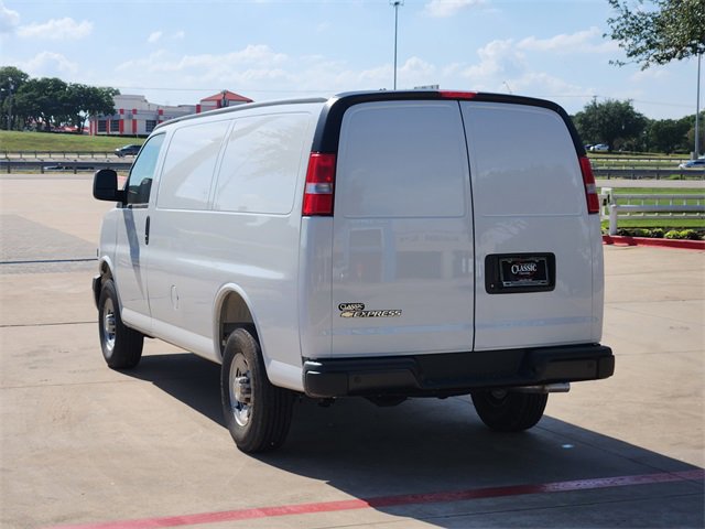 New 2025 Chevrolet Express 2500 w/ Safety Package RWD image 3