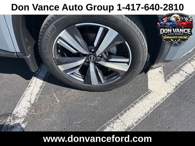 Used 2022 Nissan Rogue SL w/ SL Premium Package image 1