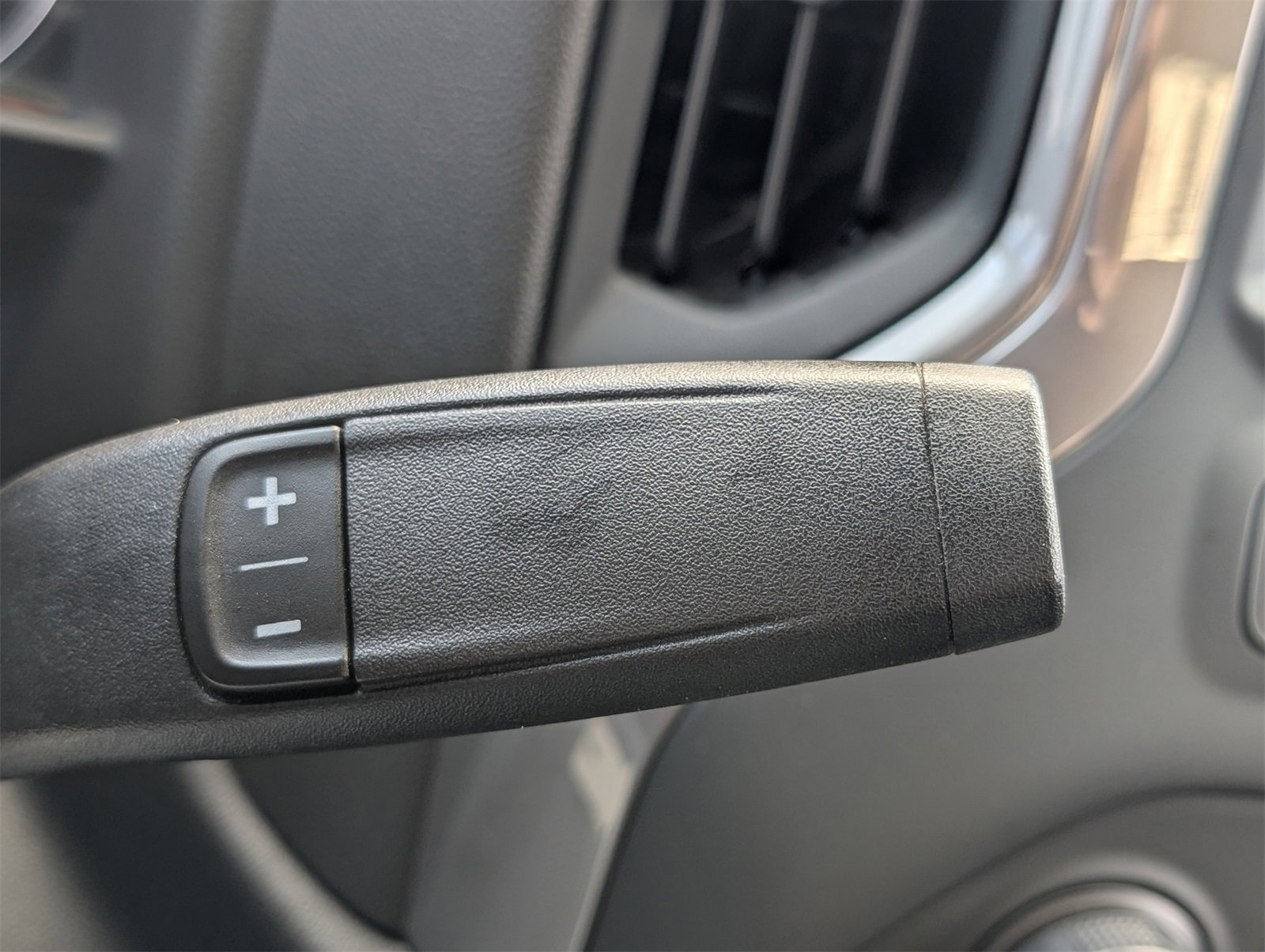 Used 2021 Chevrolet Silverado 1500 Custom image 25