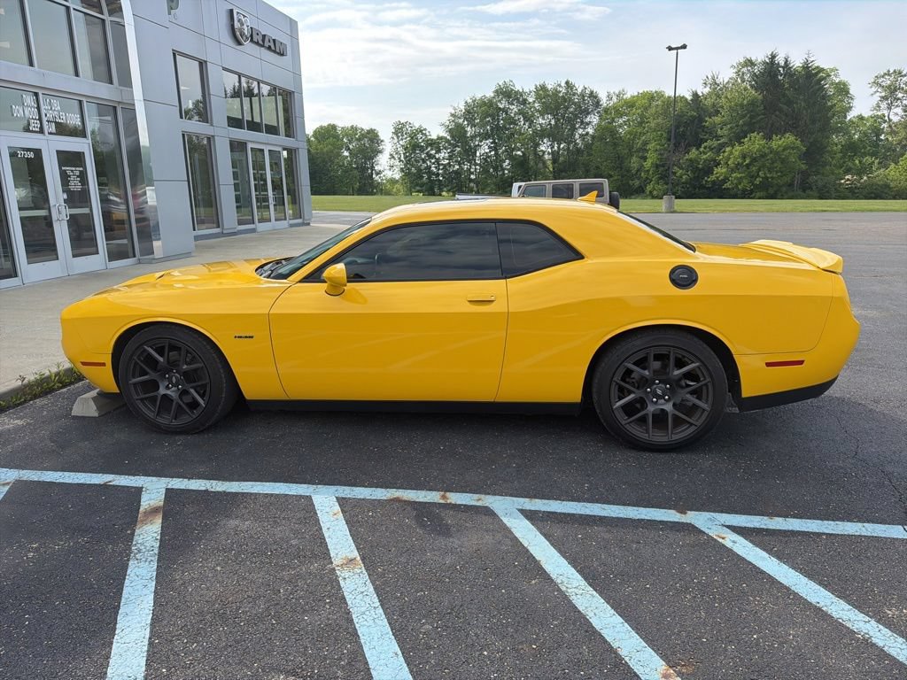 Used 2017 Dodge Challenger R/T Plus RWD image 16