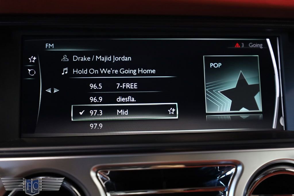 Used 2019 Rolls-Royce Wraith image 29