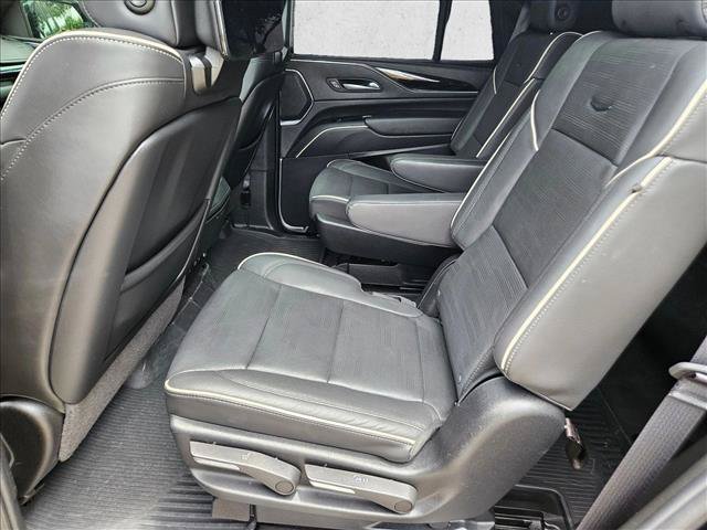 Used 2024 Cadillac Escalade Sport w/ Touring Package AWD/4WD image 13