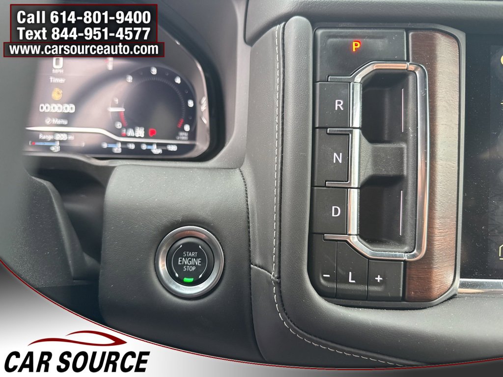 Used 2024 GMC Yukon Denali Ultimate image 20