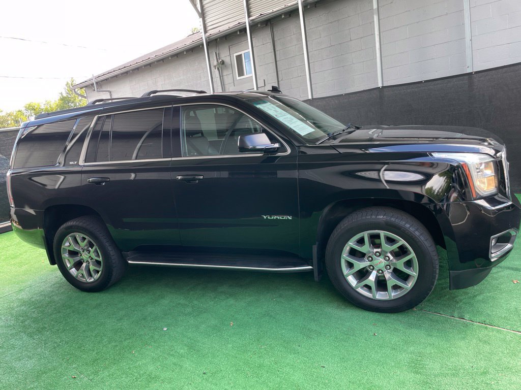 Used 2019 GMC Yukon SLT AWD/4WD image 2