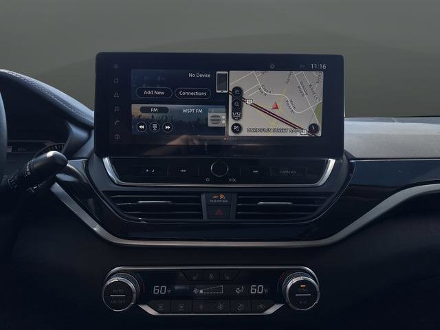 Used 2024 Nissan Altima 2.0 SR image 9