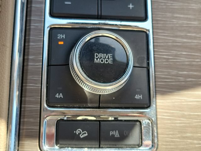 Used 2024 Ford Expedition Max Limited AWD/4WD image 29