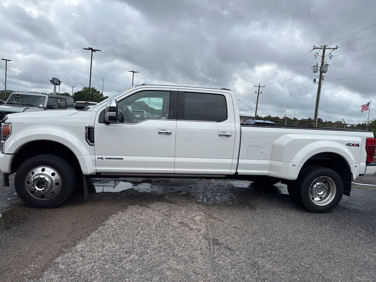 Used 2022 Ford F450 Platinum AWD/4WD image 4