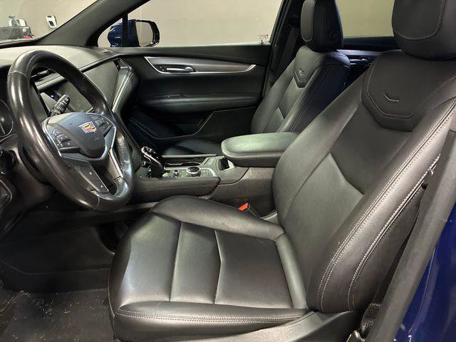 Used 2023 Cadillac XT5 Luxury FWD image 40