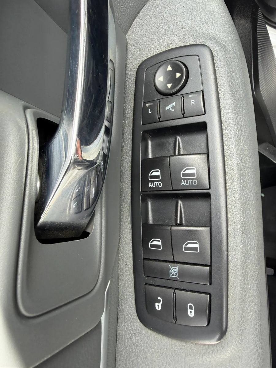 Used 2017 RAM 1500 Big Horn RWD image 18