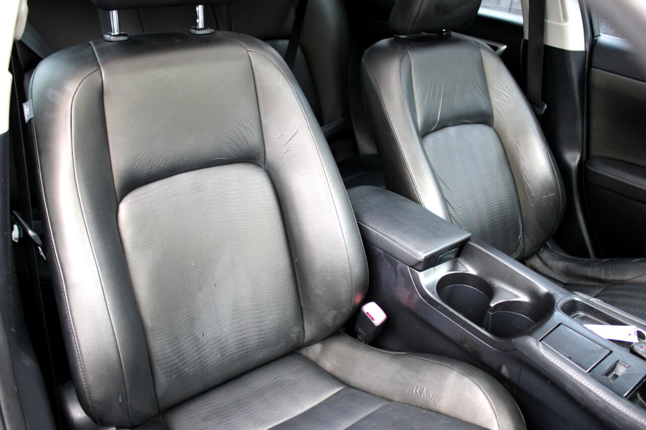 Used 2012 Lexus CT 200h Premium image 11