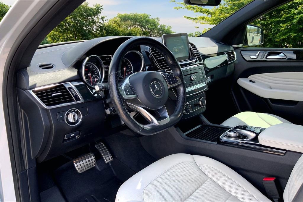 Used 2016 Mercedes-Benz GLE 450 4MATIC Coupe image 16