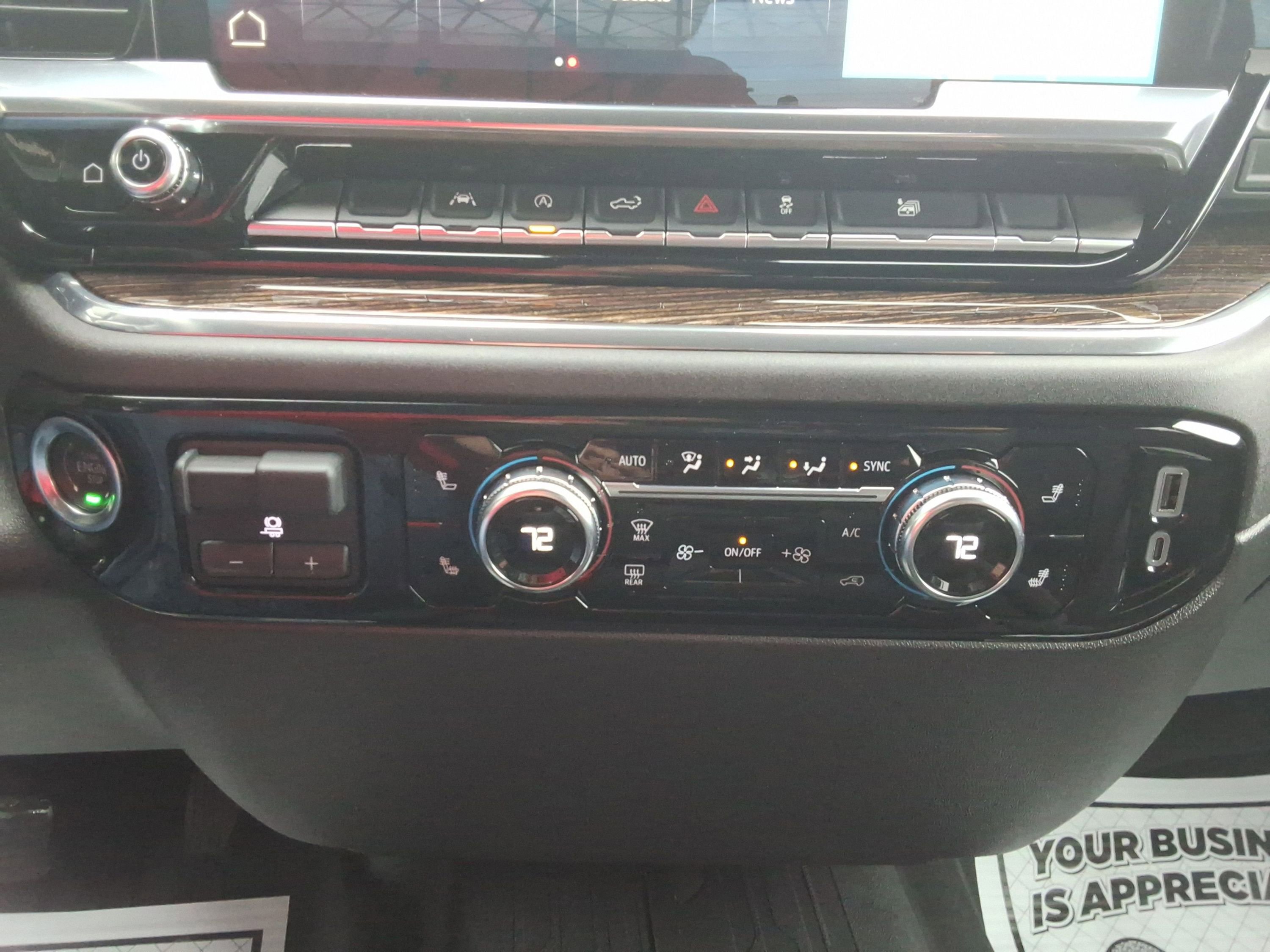 Used 2025 GMC Sierra 1500 Elevation w/ LPO, Elevation Black Package image 18