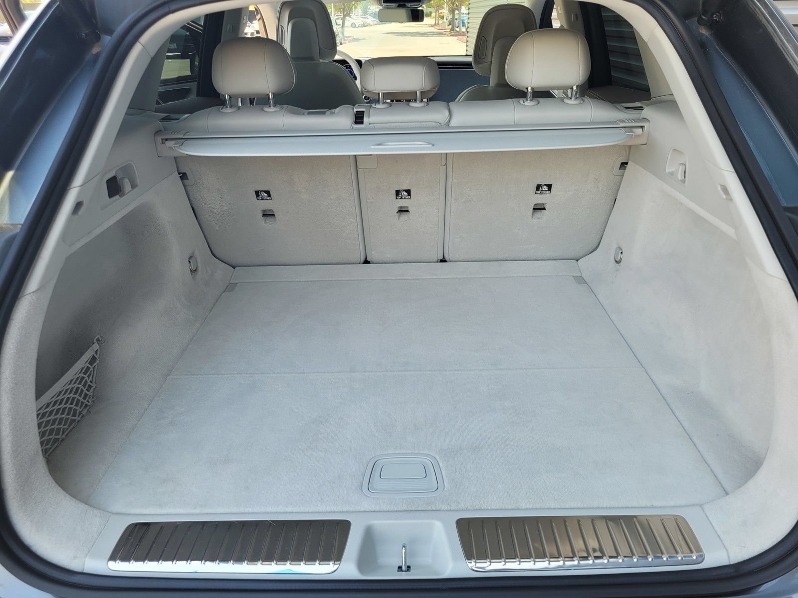 Used 2023 Mercedes-Benz EQE 350+ SUV w/ AMG Line Exterior Package image 27