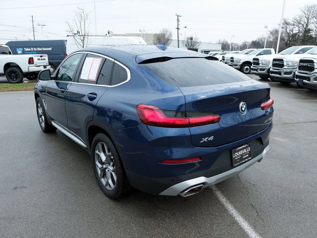 Used 2025 BMW X4 xDrive30i w/ Premium Package image 9