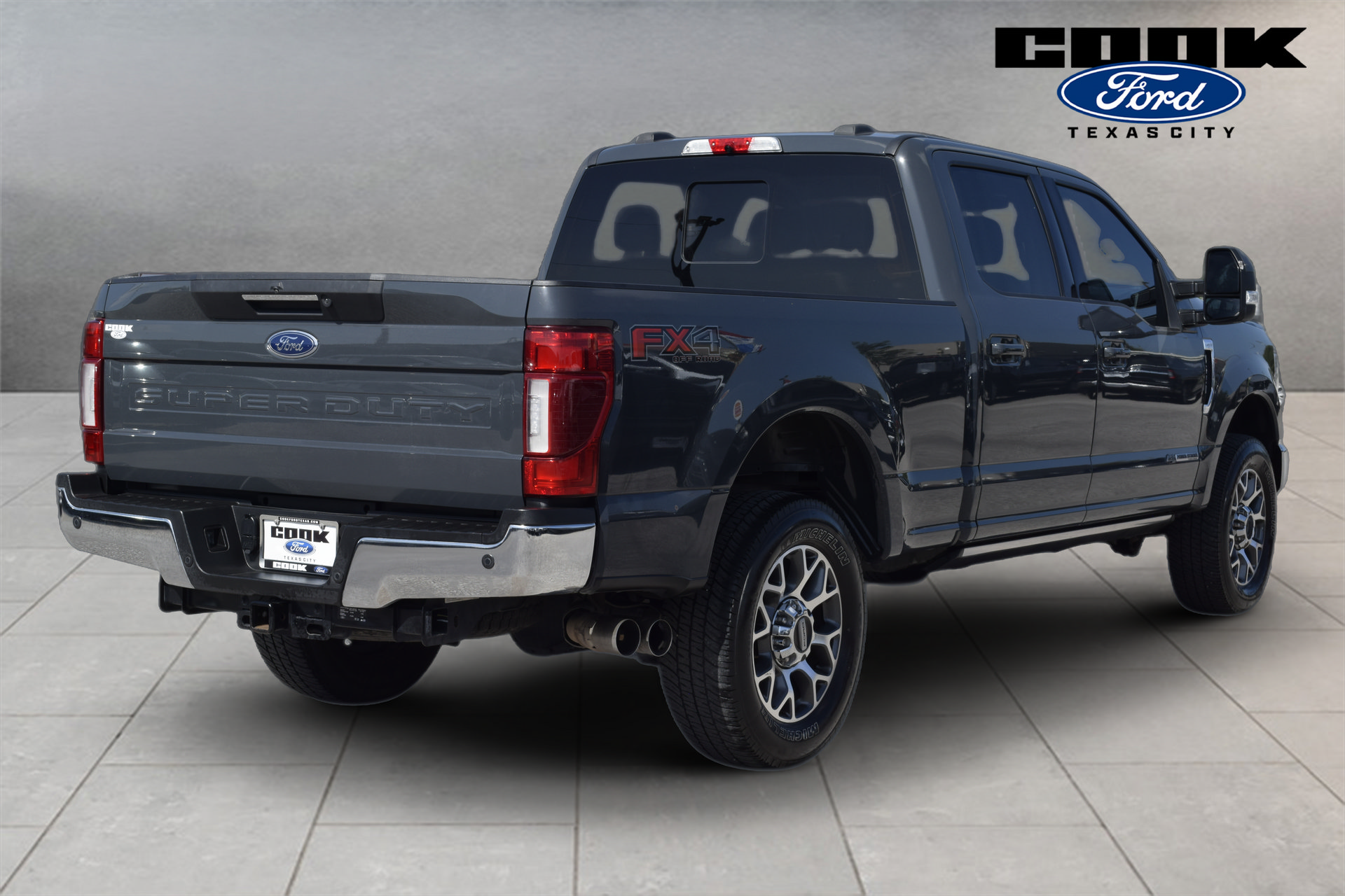 Used 2021 Ford F250 Lariat w/ Lariat Ultimate Package AWD/4WD image 3