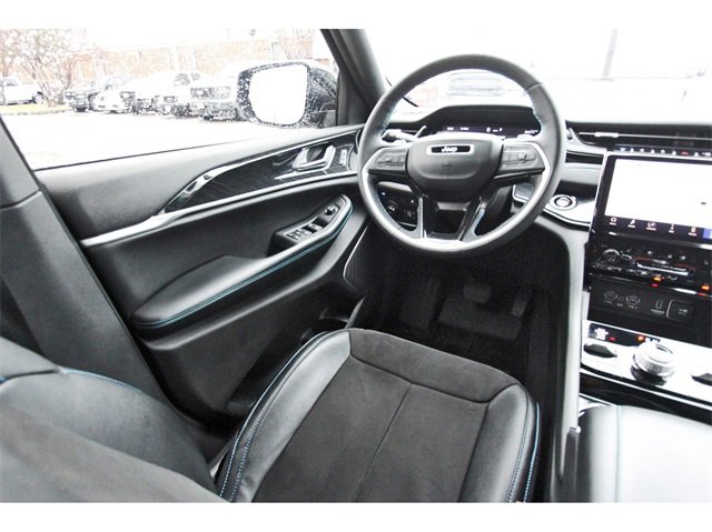 Used 2023 Jeep Grand Cherokee Trailhawk w/ Advanced Protech Group II image 7